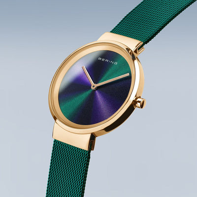 Bering (แบริง) นาฬิกาผู้หญิง รุ่น Classic Aurora ระบบควอตซ์ สายถักสแตนเลสสตีล หน้าปัด 38 มม.