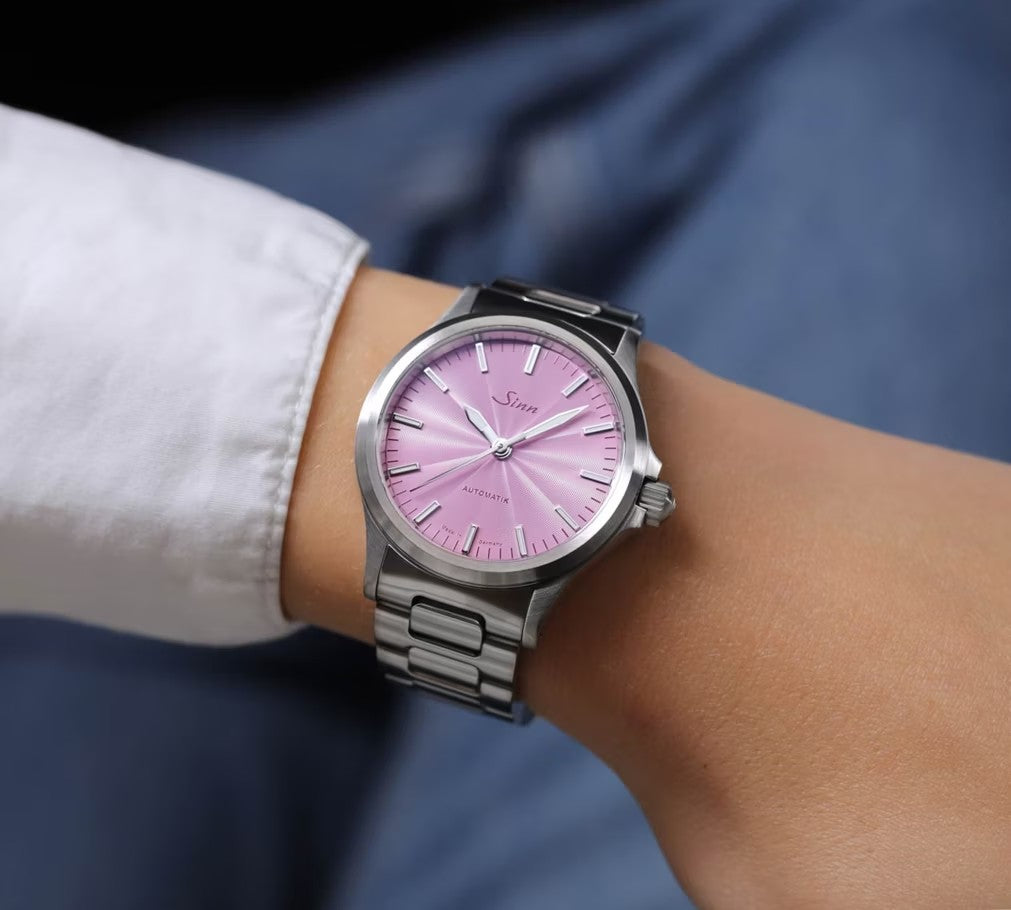 [Pre-Order] Sinn (ซินน์) นาฬิกา 556 Mauve สายหนัง/สเตนเลสสตีล ขนาดตัวเรือน 38.5 มม. (556 Mauve)