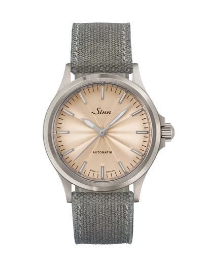[พร้อมส่ง / Pre-Order] Sinn (ซินน์) นาฬิกา 556 Sand สายหนัง/สเตนเลสสตีล ขนาดตัวเรือน 38.5 มม. (556 Sand)