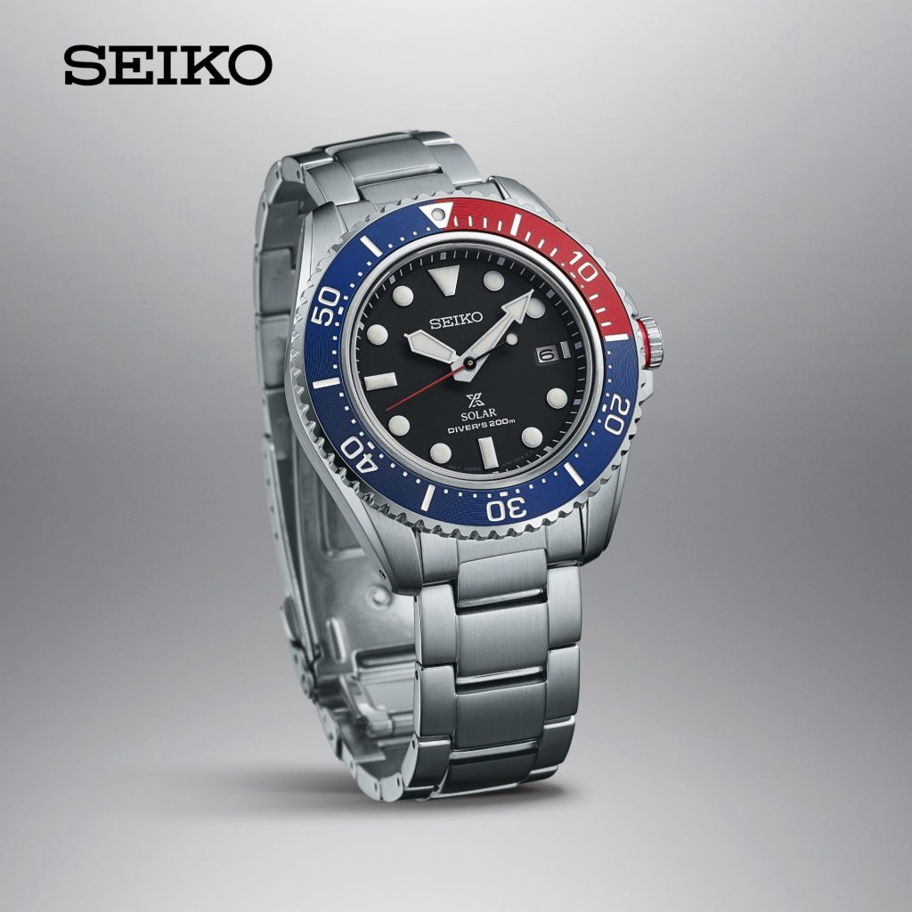 Seiko (ไซโก) นาฬิกาผู้ชาย รุ่น Prospex Solar Divers ระบบโซลาร์ ขนาดตัวเรือน 42.8 มม.
